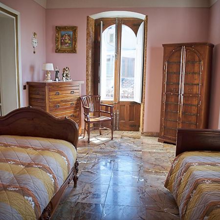 La Casa Del Tempo Bed & Breakfast Cerami Екстериор снимка