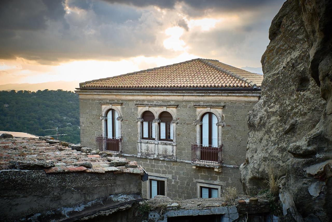 La Casa Del Tempo Bed & Breakfast Cerami Екстериор снимка