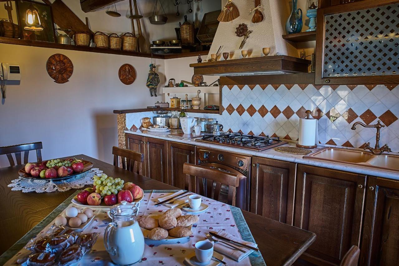 La Casa Del Tempo Bed & Breakfast Cerami Екстериор снимка